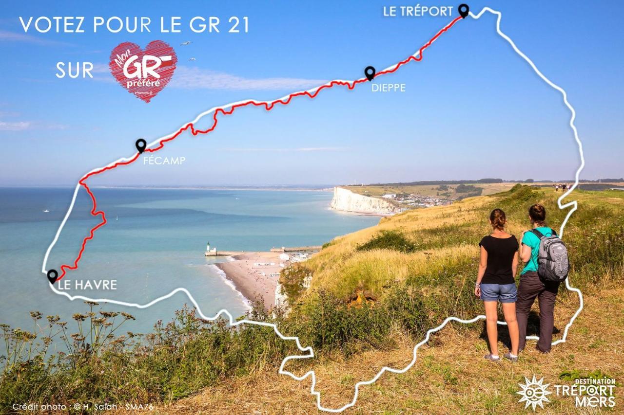 IDÉALEMENT SITUÉ LE STUDIO Les Locations ISAHORA sont aussi à 2 pas du Château d'Eu, des Falaises du Tréport, de MERS les Bains et aux portes de la BAIE DE SOMME Eu (Seine-Maritime) Extérieur photo